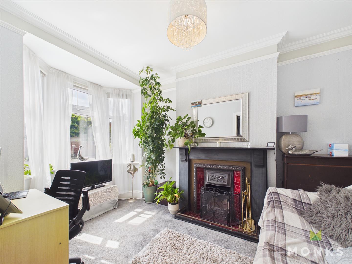69 Wenlock Road, Shrewsbury, SY2 6JU For Sale